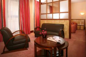 Anne JOLIVET - LES SENTIERS CREATIFS (PHOTOS EQUIVOX)